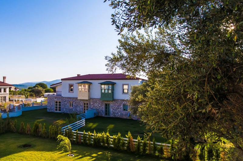 URLA VINEYARD ROAD HOUSES PROJECT