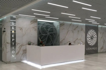 Centre commercial et d'affaires Leonardo